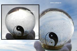 Zářící JIN JANG  skleněná koule  AKCE